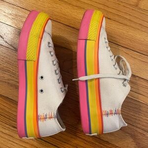 Converse Platform Limited Edition Low Top Shoes